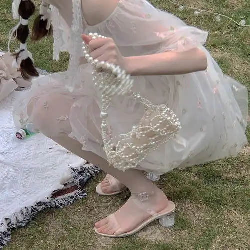 小众头像丨生活不是电影,没有那么多的兜兜转转