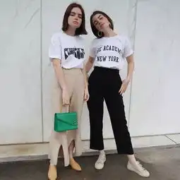 这届美少女穿衣服就能暴露真假姐妹情绝了