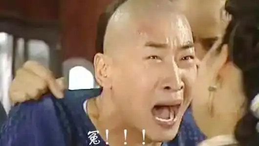 尔泰陈志朋回应,有人故意想搞他,但这头上绿油油的该怎么解释