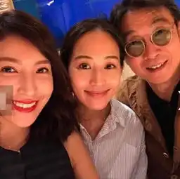 同框比美杨谨华晒探班照女神林依晨张钧甯惊喜现身