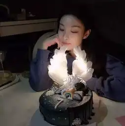 妩媚御姐变身可爱萝莉,倪妮亲身演绎三十而丽