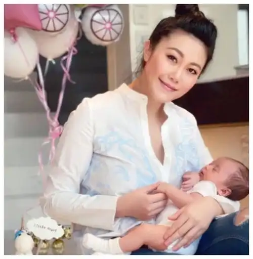 郭晶晶闺蜜去世18天才下葬,裸身抱5个月孩子跳楼身亡,到底为何