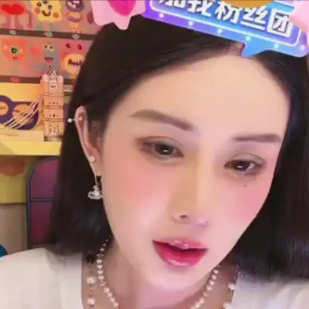 从洗头妹到9亿富婆,被称为沪上最强捞女,一手烂牌打出了王炸