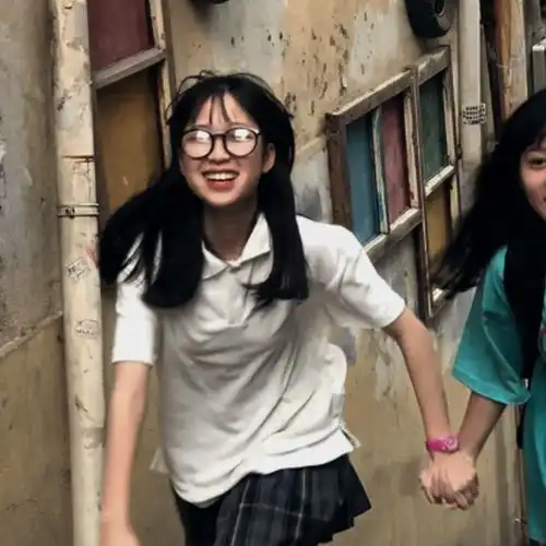 闺蜜头像和你分享过的日子,不比初恋少半分