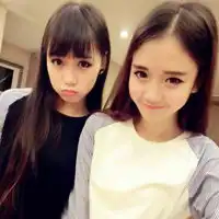 qq闺蜜头像一左一右热情未退我们友情不改