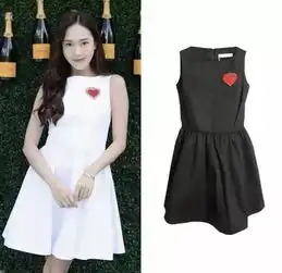 同款硬货街拍女王郑氏姐妹私服look大揭秘