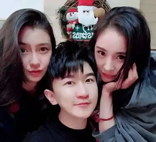 杨颖的4位好闺蜜,前3位火遍全网,唯独最美的她却让人遗忘