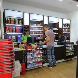 超市2019新型铁木结合货架商超案例