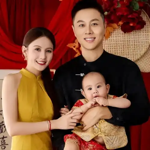 王思聪历任女友现状有人闪婚闪离,有人被小三,还有人嫁豪门