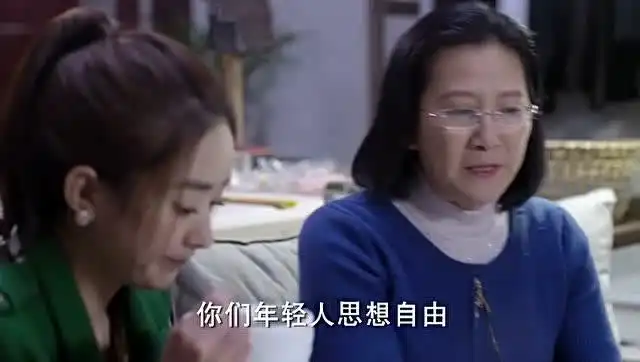杉杉来了女孩是妈妈的温暖小棉袄,杉杉表情妈妈就知道发生了什么