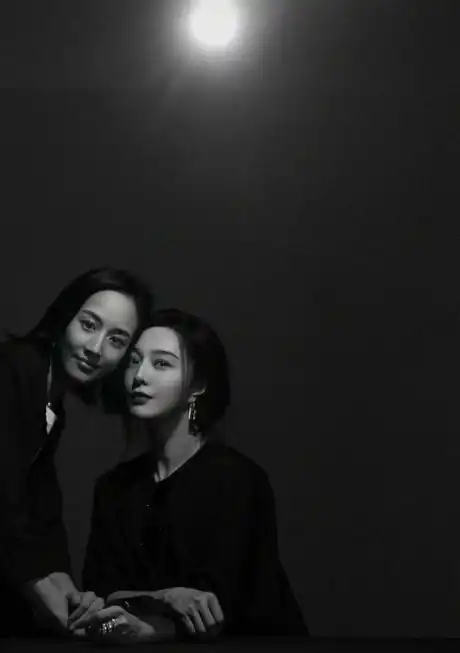 娱乐圈真闺蜜范冰冰张钧甯久违小聚,两人同框比美尽显姐妹情深