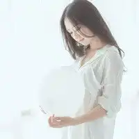 qq三姐妹女生头像网名要三张