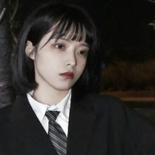 优选女生头像