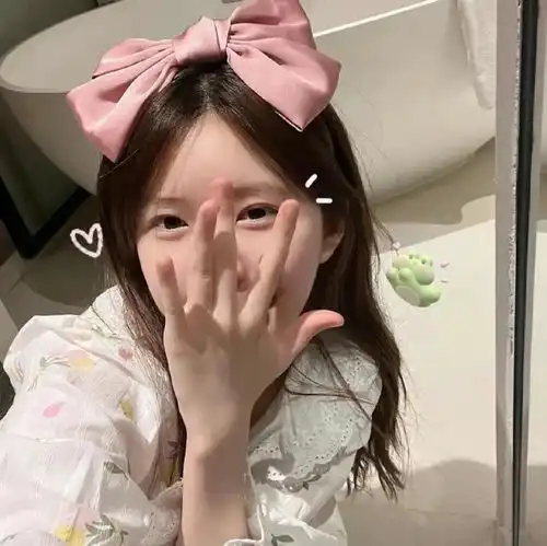 赵露思,美女的家居生活照