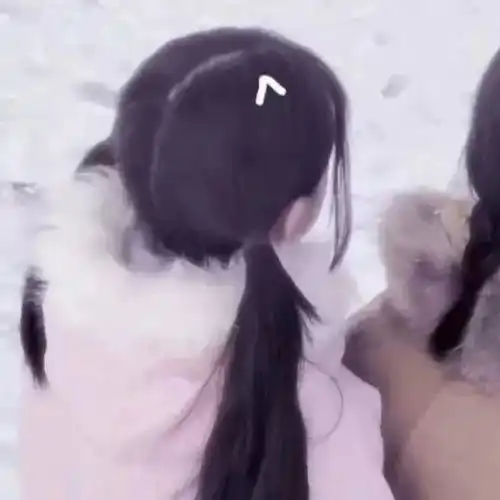 闺蜜头像两人闺蜜头像一左一右配对我要月亮奔我而来