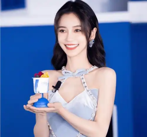 瘦脱相啦盘点离开镜头翻车的艺人罗云熙靠滤镜,吴宣仪胸贴背