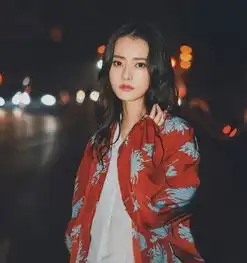 景甜是她发小,郑爽是她闺蜜,出道9年合作过朱一龙赵丽颖也没火