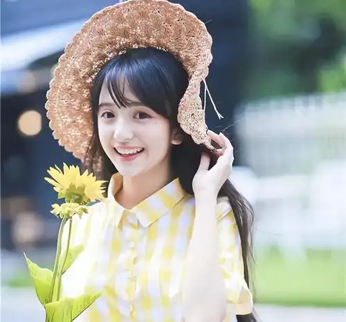 8个迹象证明女生喜欢你的表现