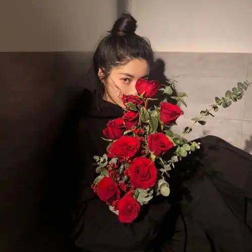 和男生相处,一般的女生啥也不懂,只有高情商的女生,才有以下表现