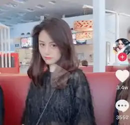 抖音闺蜜团火上快本,颜值令人意外,网友求你们下去吧