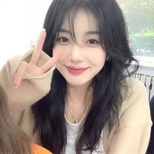 精选优质温柔小众好看的女生头像302