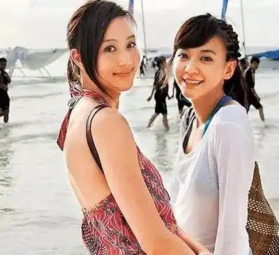 张钧甯陈意涵闺蜜决裂一年多几乎零互动,疑因事业竞争而疏远