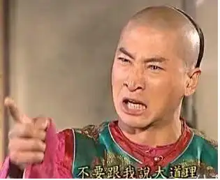 尔泰怎么了,染绿发复出还把周杰告上法庭,混不好是情商太低了
