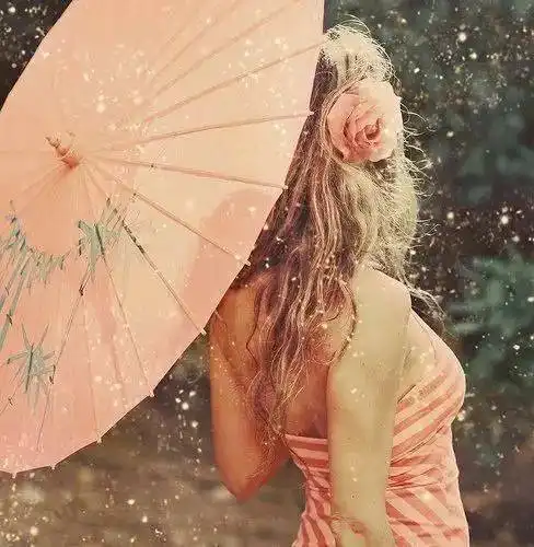 找不到想要的伞,我宁愿一辈子淋雨