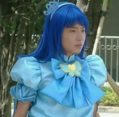 有什么沙雕情侣头像可以分享吗