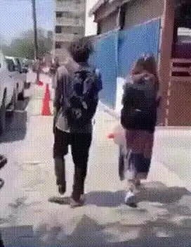 没想到青椒切开以后是这样子吧,它自己看起来也很吃惊的表情