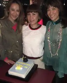 好厉害李玟三姐妹聚会称大姐替自己完成了学医的梦想