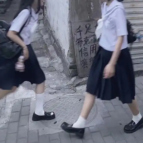 开团头像所有人都在关心我飞的高不高
