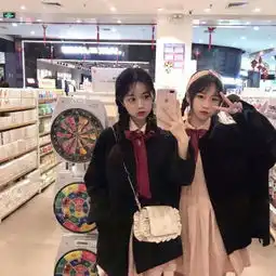 闺蜜头像一人一张可爱图片2人可爱萌的闺蜜头像