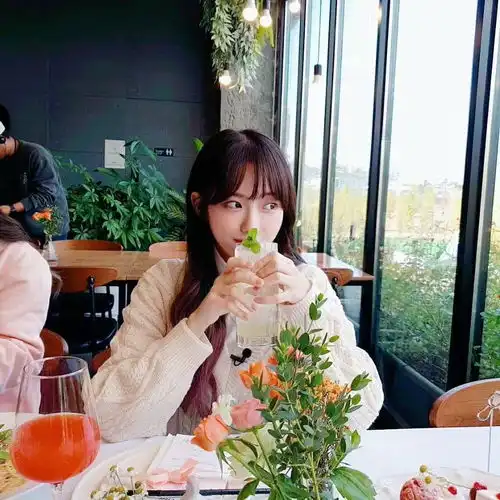 李luda李露朵又有新的甜妹啦
