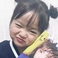 超火的萌娃权律二女生微信头像超可爱的韩国萌娃权律二图片