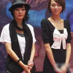 明星闺蜜颜值暗战霍思燕小璐似孪生佟丽娅董璇傻傻分不清