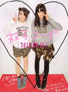 闺蜜服饰火爆日本体现少女姐妹情谊组图