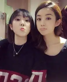 出道就合作赵丽颖成一辈子闺蜜,今一个淡出娱乐圈一个正在上升期