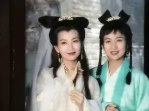刘涛蒋欣雌雄同体照曝光揭秘那些意想不到的娱乐圈好闺蜜