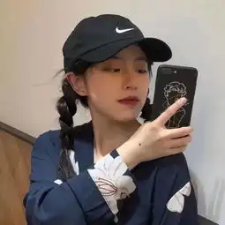 女生头像丨飞过万千昼夜,带走所有的思念变迁