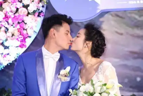 她是唐嫣闺蜜,闪婚东华上仙被宠成公主,年过三十成赢家