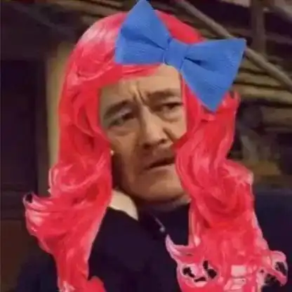 开学会让同桌笑出猪叫的憨憨头像