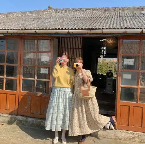这样的闺蜜出游照也太美好了吧