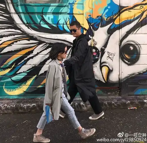 李嫣的闺蜜团就一个字,壕