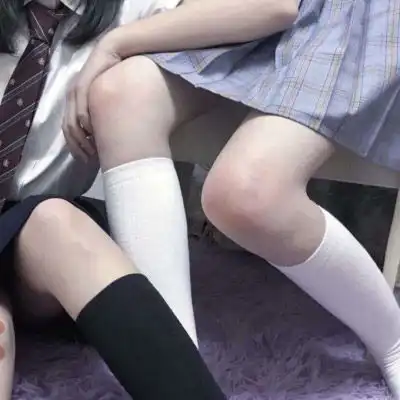 闺蜜头像下半身部位图一对两人同框合影闺蜜头像