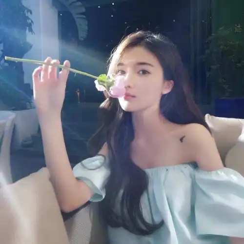 求卡通萌萌哒的闺蜜头像,一对2张