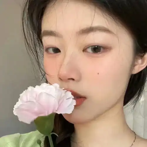 女头接受突如其来的无力感