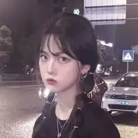 闺蜜头像三人一人一张,全部是同一个人的