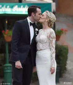 哈利波特纳威马修刘易斯举办婚礼