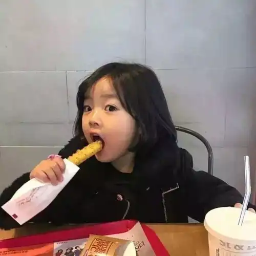 三人闺蜜头像友情这种东西一见如故很容易,难的是来日方长